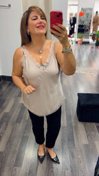 Top raso e pizzo 307