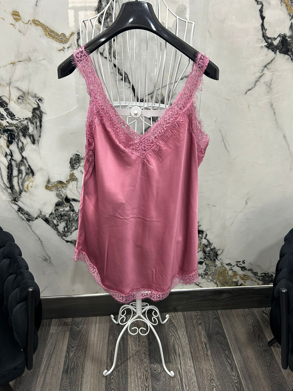 Top raso e pizzo 307