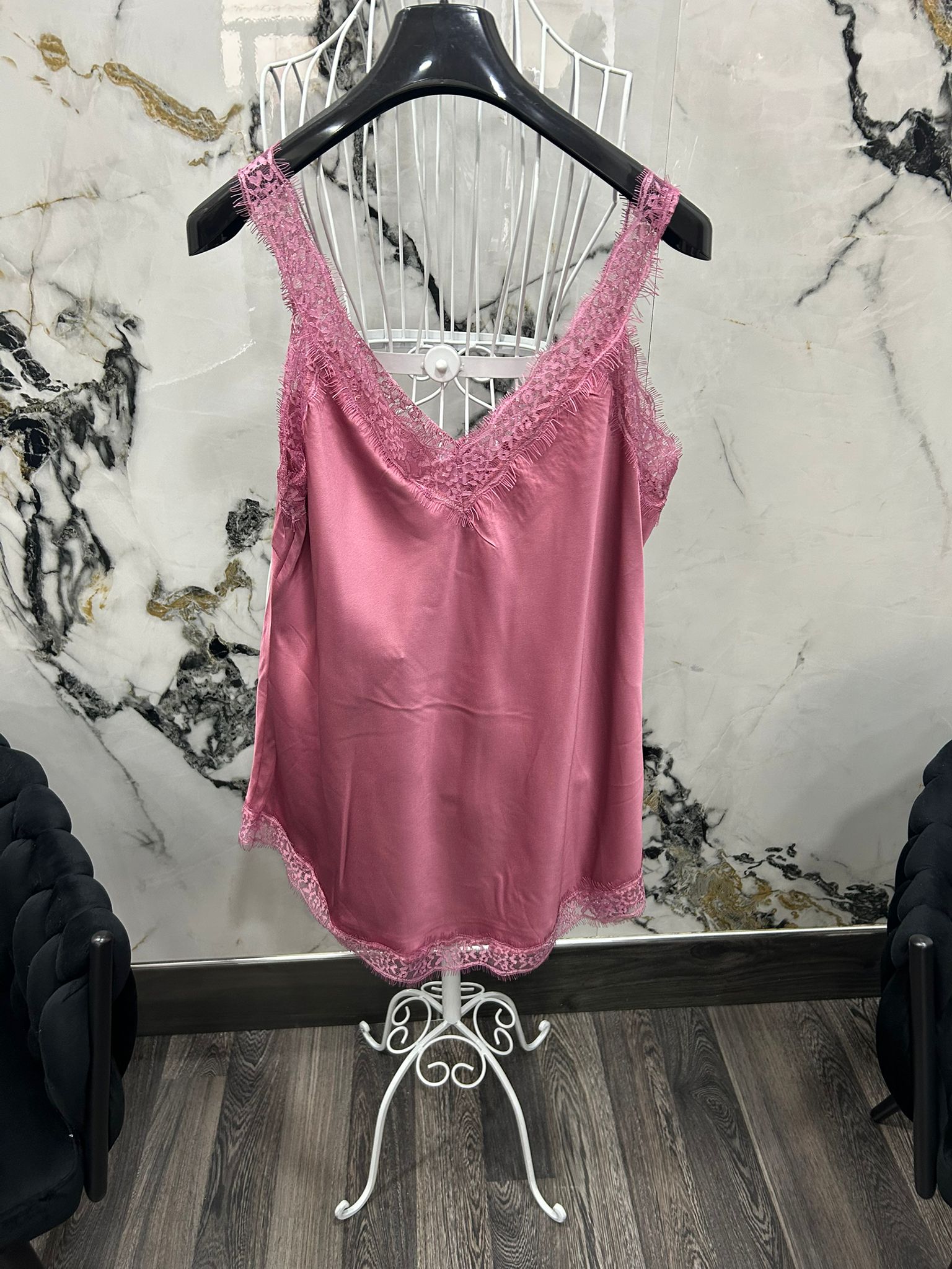 Top raso e pizzo 307