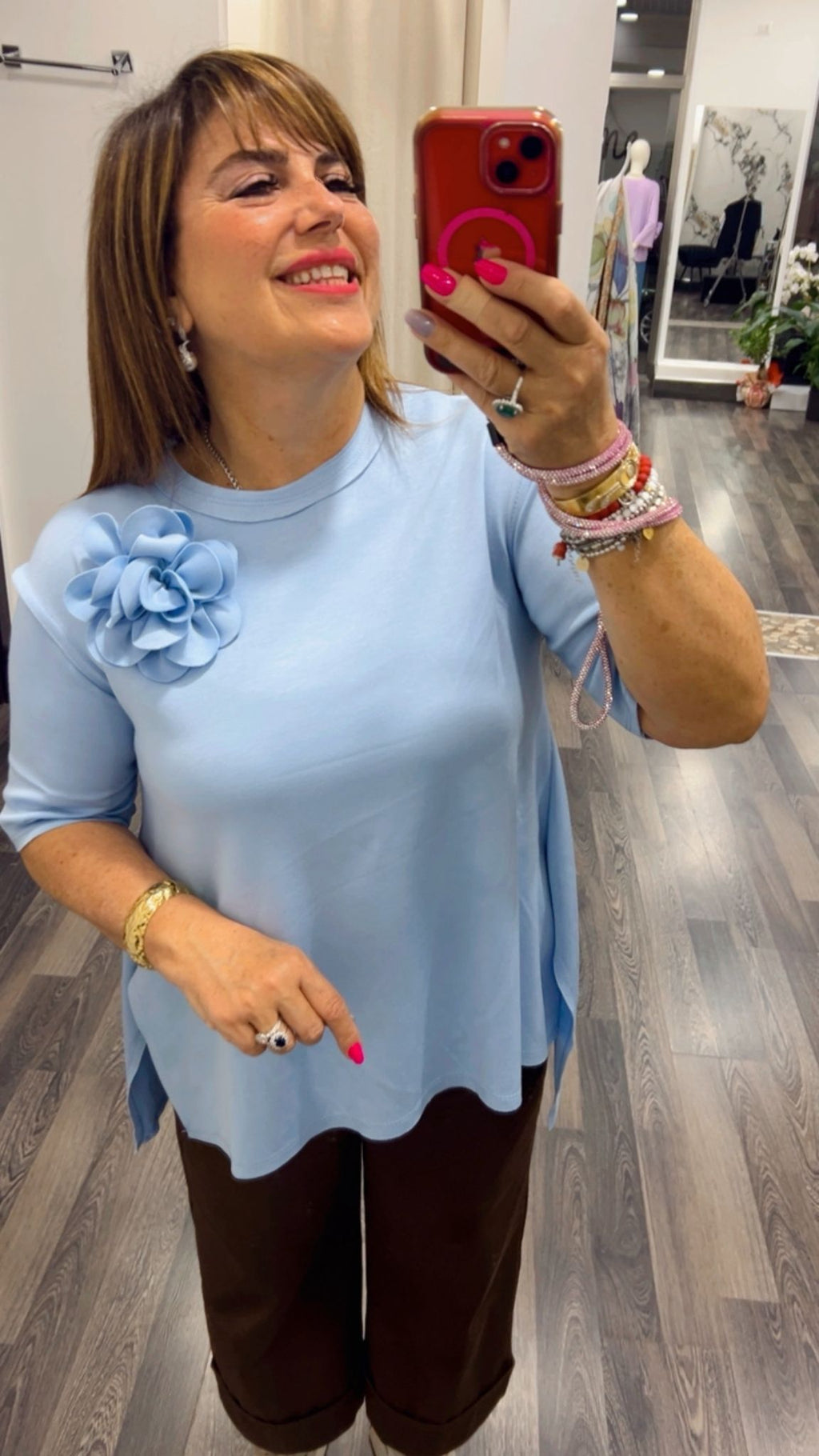 Maglia con fiore 370